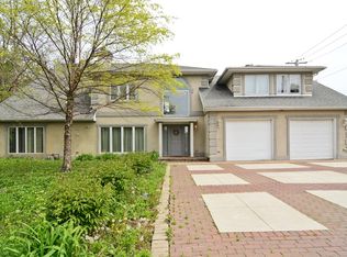 22W118 Irving Park Rd, Roselle, IL 60172