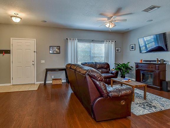 5th image of 126 N Fredrica Ave