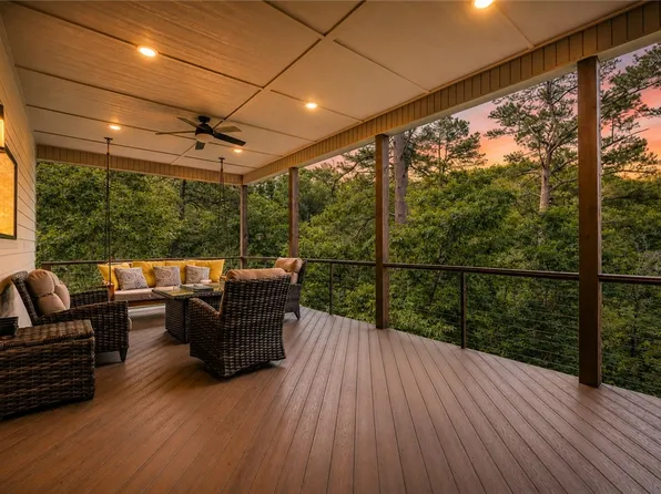 37 Shropshire Dr, Bella Vista, AR 72714