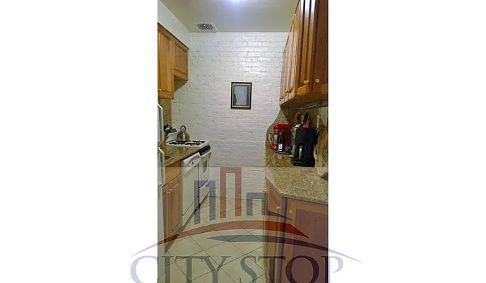 Rented by City Stop Realty | media 13