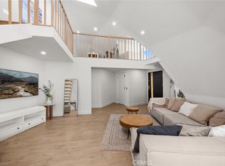 9540 Wheatland Ave, Sunland, CA 91040