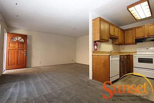 4423 1/2 Illinois St #1 Photo 1