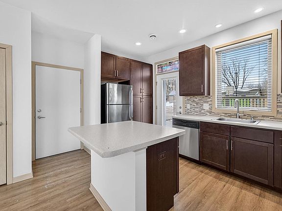 4th image of 2817 No Oaks Ridge