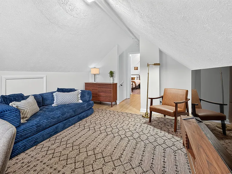 340 Buena Vista Ave — Photo 21