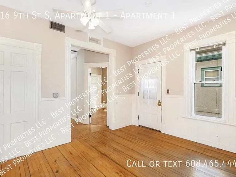 616 9th St S #1 — Photo 8