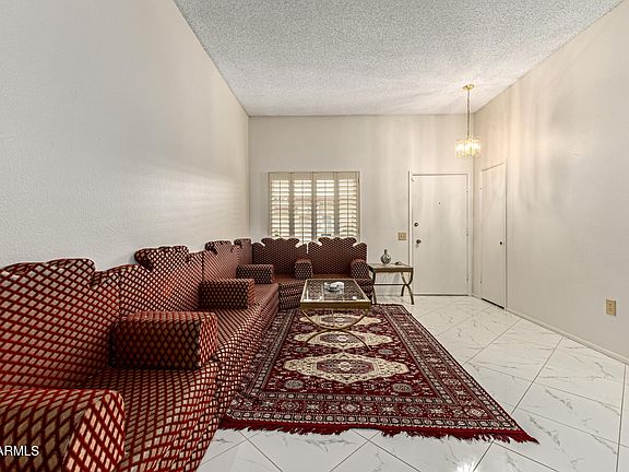 4th image of 10020 W ROYAL OAK Road #F