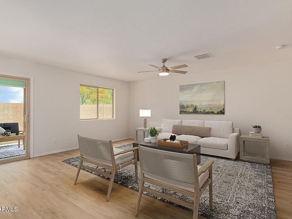 3rd image of 6126 E OASIS Boulevard