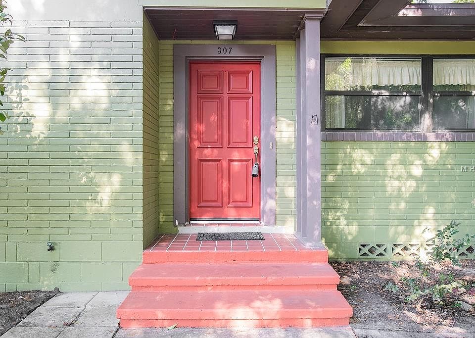 1st image of 307 Stewart Ave