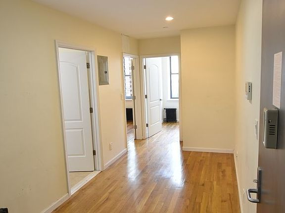 3rd image of 512 W 136th St APT 1D