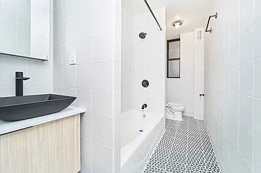 Rented by Living New York