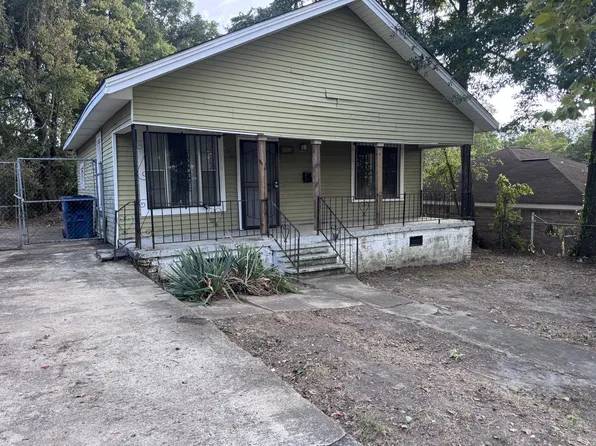 509 55th St, Fairfield, AL 35064