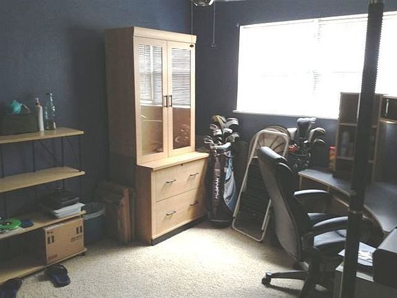 4th image of 3214 Sac Ave