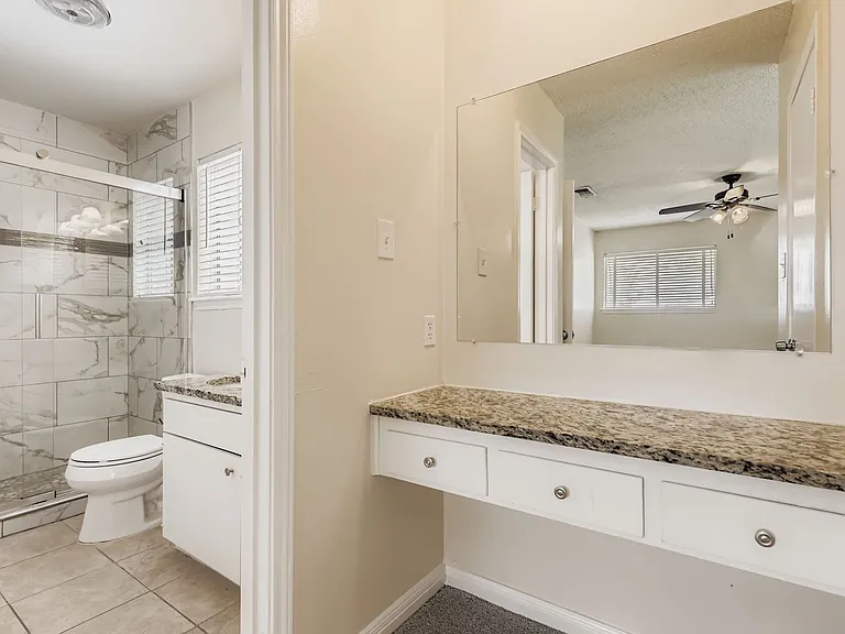 5313 Basswood Ln — Photo 16
