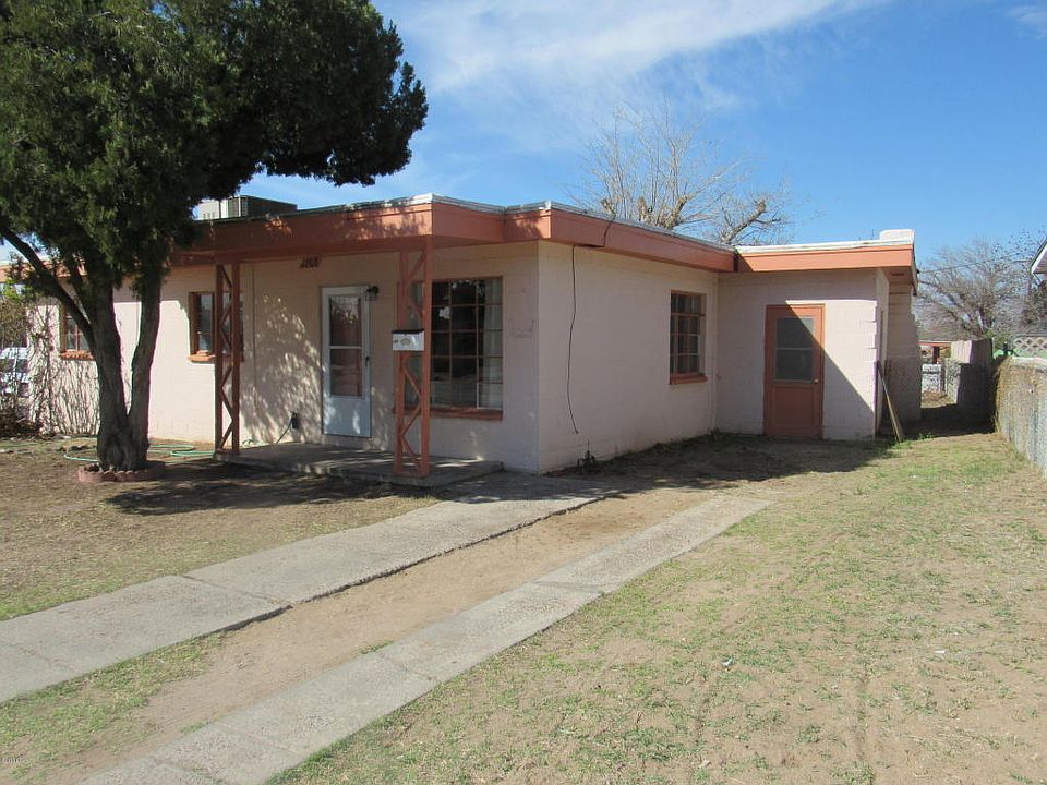 1st image of 1208 Dale Ln