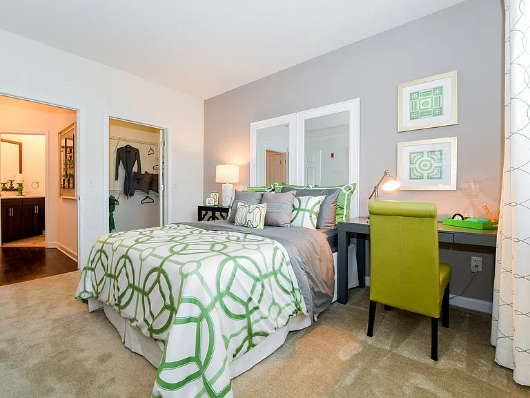 Reserve at Wauwatosa — Photo 14