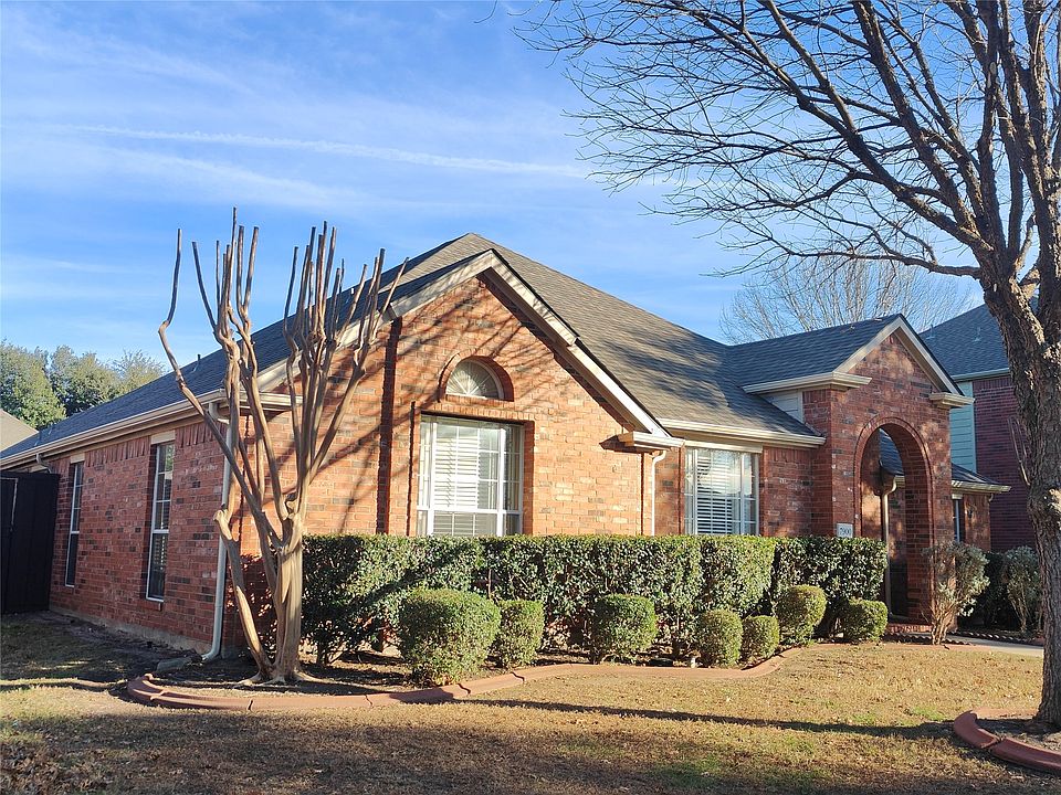 1st image of 7900 Roaring Ridge Dr