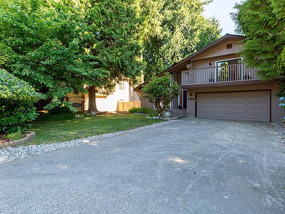 2nd image of 11469 Lyon Rd