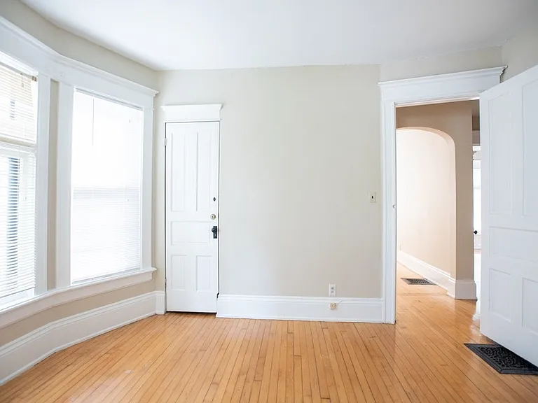 2728 N Murray Ave — Photo 10
