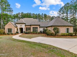 129 Livingston Dr, Madison, MS 39110