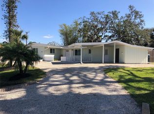 1011 Lemon Bay Dr, Venice, FL 34293