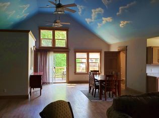 19391 Eastman Rd, Pacific Jct, IA 51561