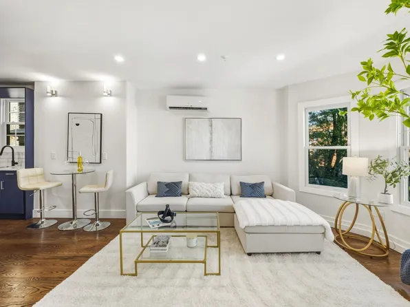 203 3rd Street image 5 of 22