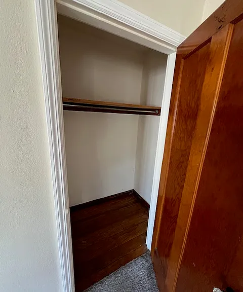 4538 Linden Ave #4 — Photo 1