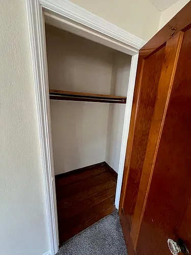 4538 Linden Ave #4 Photo 1