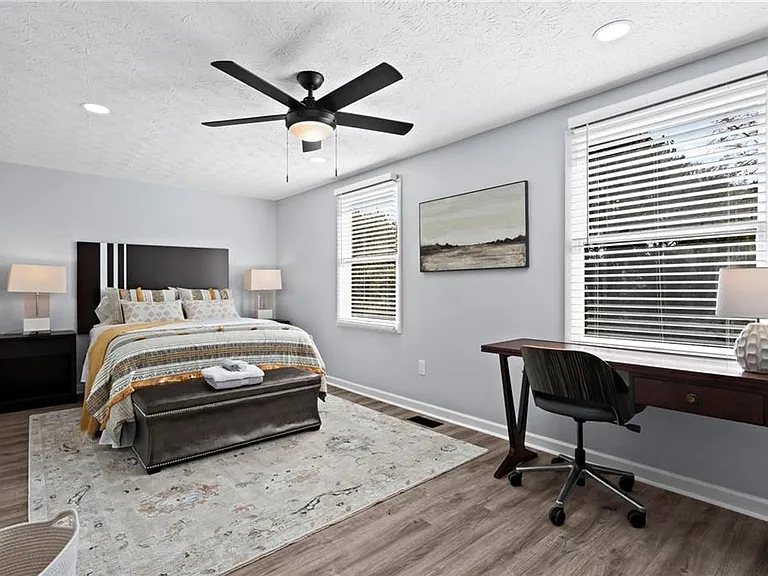 1858 Shenandoah Valley Ln SE — Photo 26