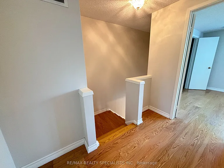 4334 Lee Dr — Photo 20