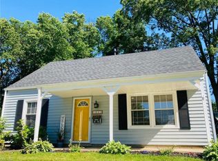 1935 Tudor St, Cuyahoga Falls, OH 44221