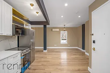 Rented by Rennit Inc.