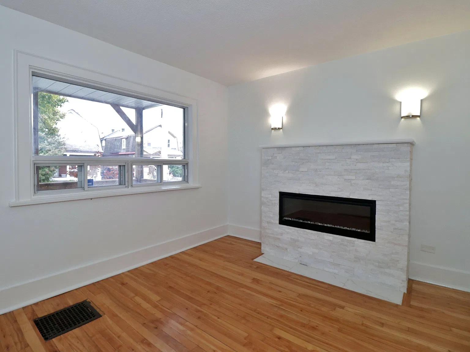 52 Pinehurst Avenue — Photo 4