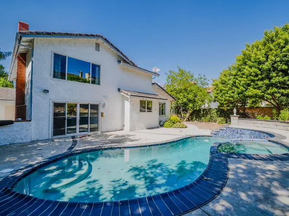 18855 Granada Cir, Porter Ranch, CA 91326