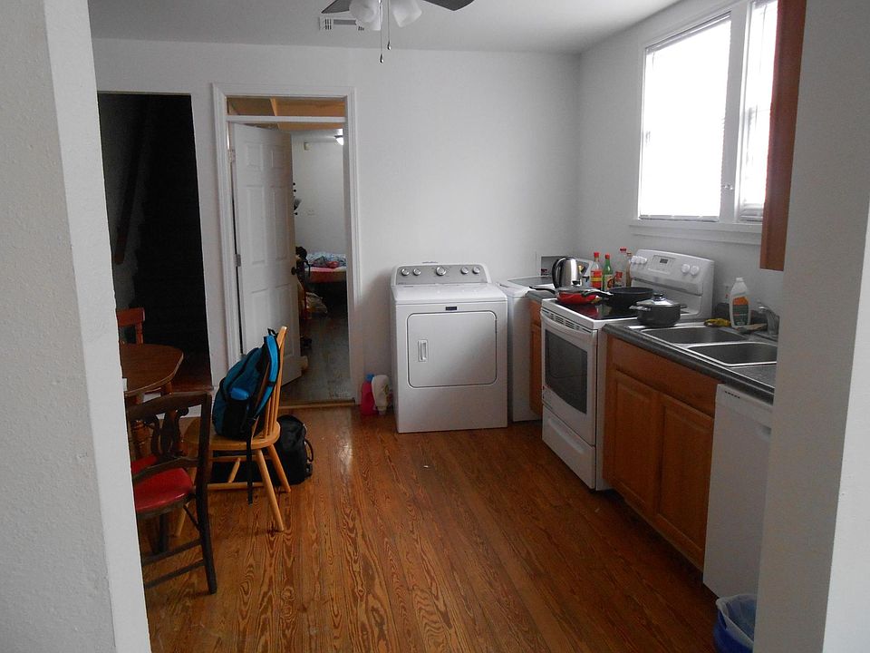 2nd image of 7316 Spruce St