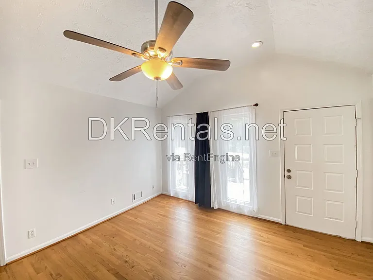 2397 Old Peachtree Rd — Photo 3