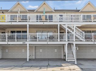 225 E Davis Ave #C, Wildwood, NJ 08260
