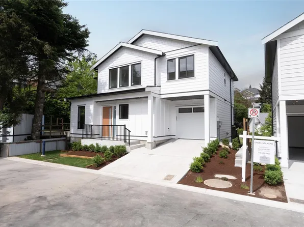 561 Belford Pl, Langford, BC V9B 6C1