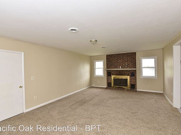 3rd image of 500 SW 2nd St