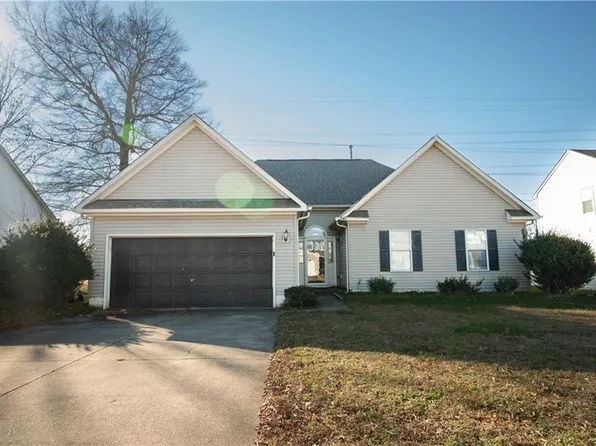 247 Derosa Dr, Hampton, VA 23666