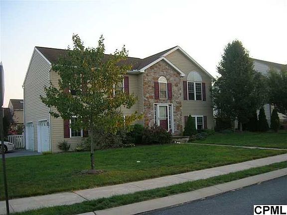 2nd image of 3 Mayflower Dr #L-0086