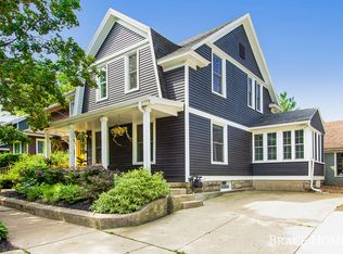 293 Rosewood Ave SE, East Grand Rapids, MI 49506