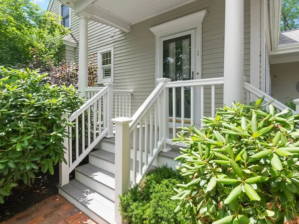 174 State St Unit 1, Newburyport, MA 01950