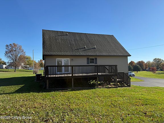 4th image of 45 Paula Ct