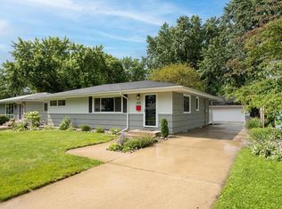 1845 Parker Rd, Saint Louis Park, MN 55426