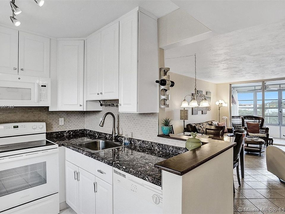 1st image of 2841 Somerset Dr APT 408