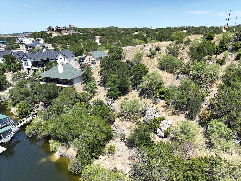 1st image of Broadmoor Ct