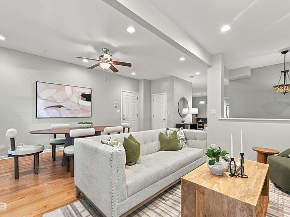 3rd image of 2440 N Linden Pl #1