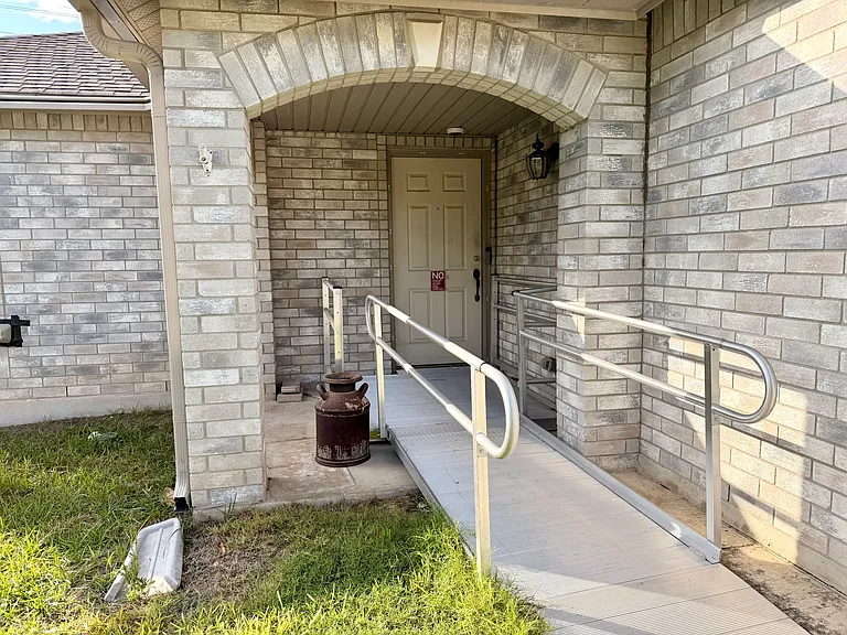 12159 Stoney Smt — Photo 13