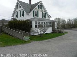 76 Washington St, Lubec, ME 04652